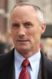 Ảnh diễn viên Robert John Burke